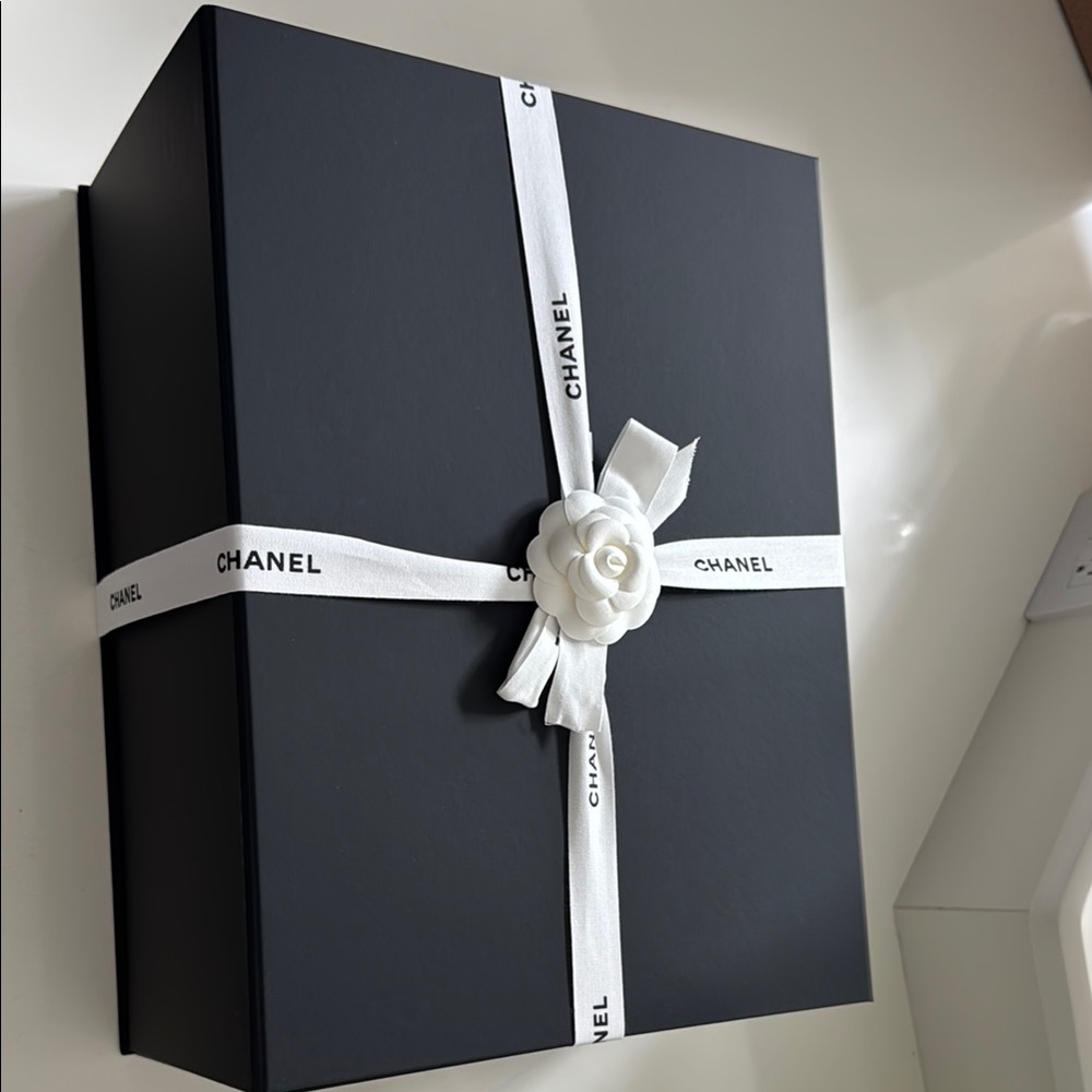 CHANEL Black Box with White Ribbon and Flower